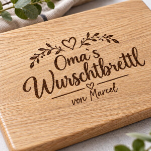 Personalisiertes Wurschtbrettl f&uuml;r Oma oder Opa aus Eiche 30 x 20 cm